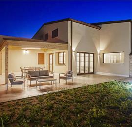 Two 3 bedroom villas with private pools, Alcamo, each sleeps 6-7